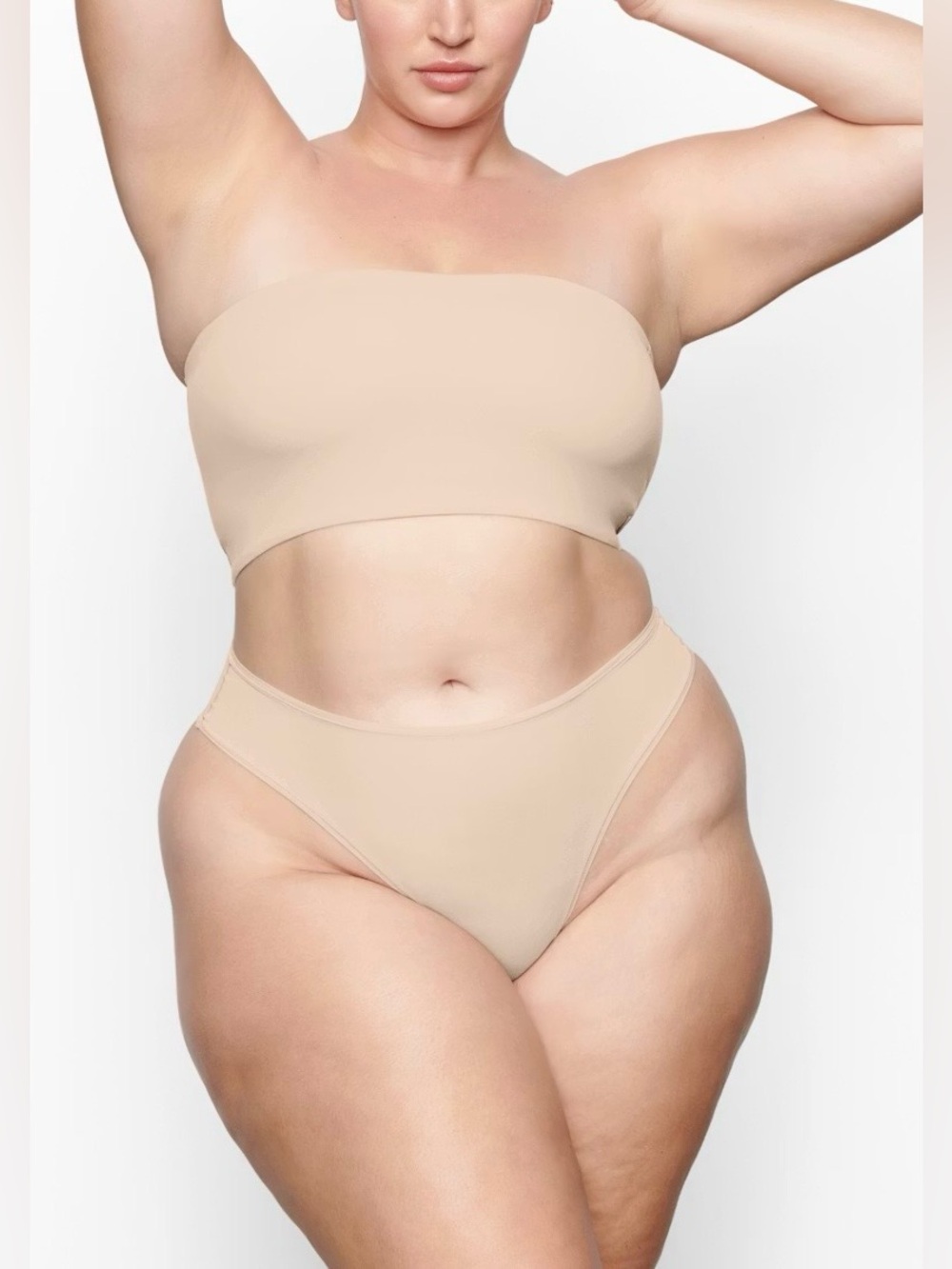 SKIMS Seamless Strapless Fits Everybody Bandeau 2X
